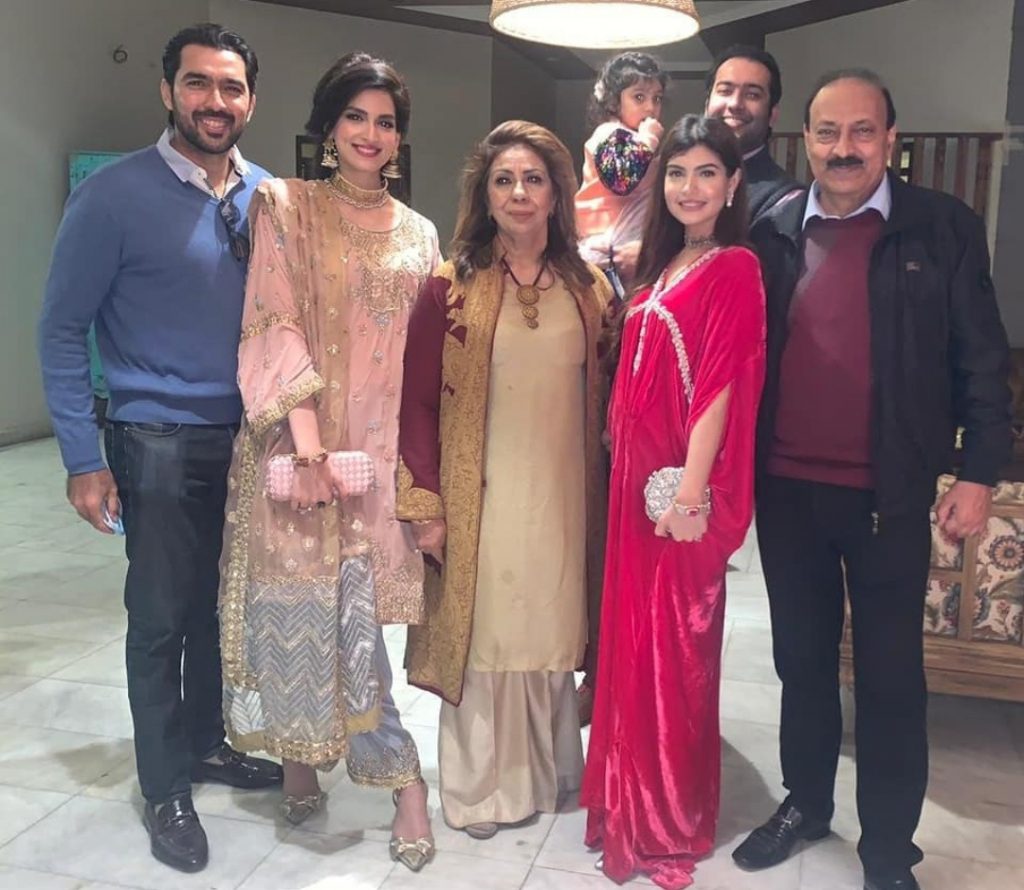 Aisam Ul Haq Qureshi Family Pictures