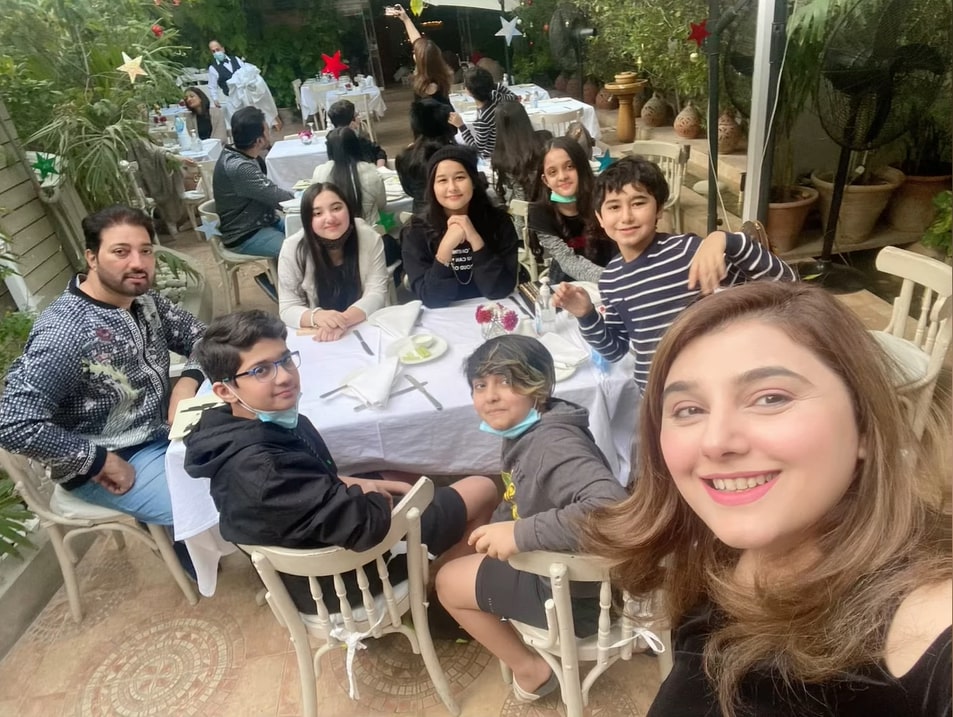 Javeria And Saud Spotted with Their Family at a Restaurant