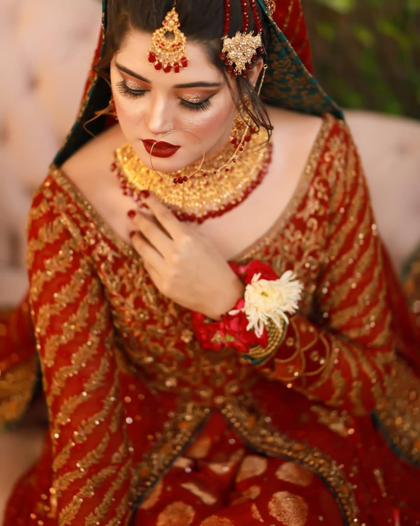 Kanwal Aftab's Latest Pictures In Red Bridal Dress