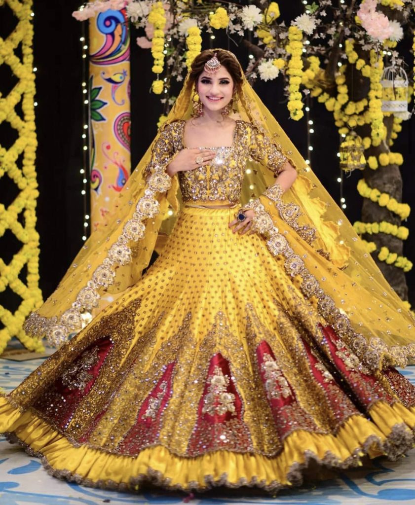 Mehendi dress | Indian bridal dress, Bridal dresses pakistan, Indian bridal  outfits