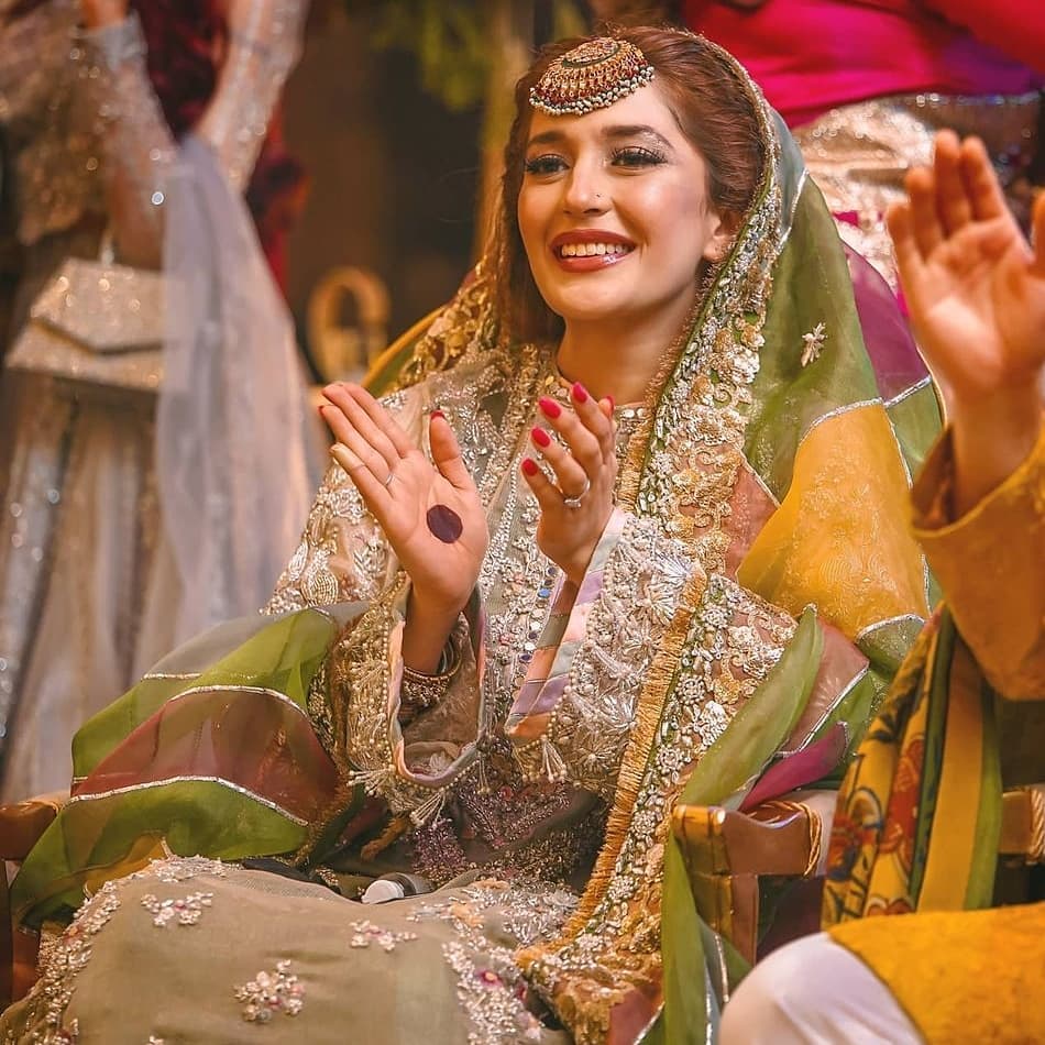 Naimal Khawar Sister Fiza Khawar Mehndi - New HD Pictures