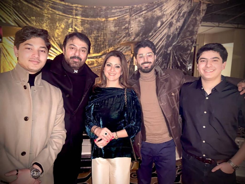 New Pictures of Nauman Ijaz with Family from a Recent Family Wedding