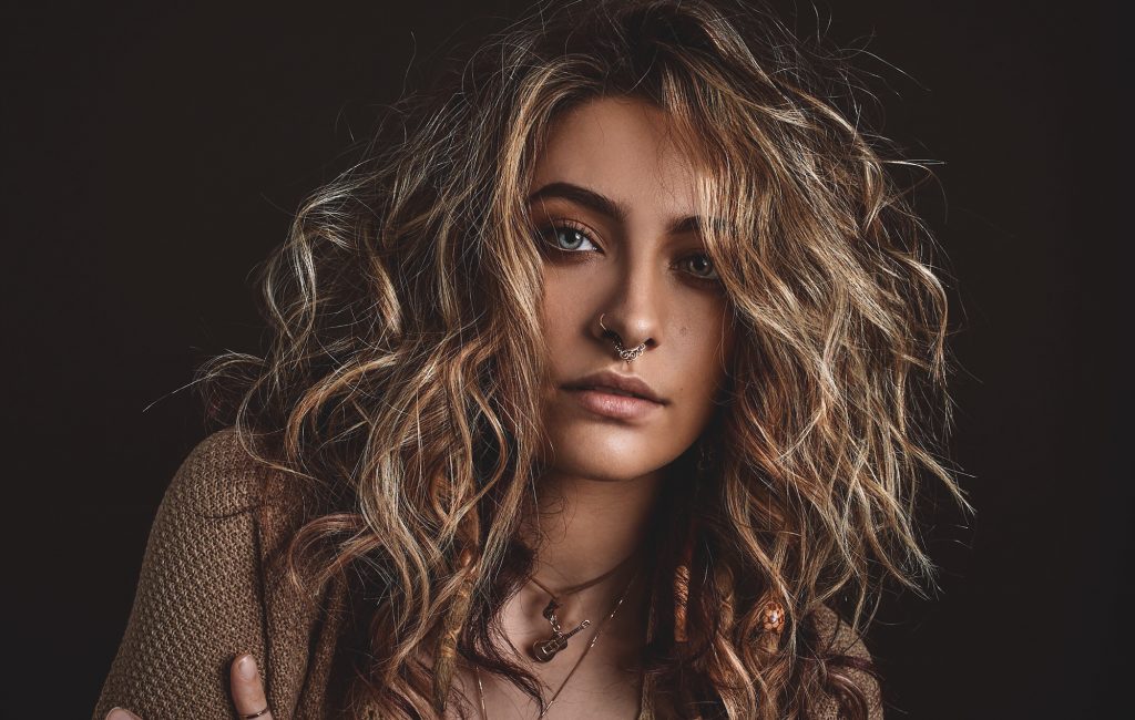 Michael Jackson Daughter | 10 Captivating Pictures