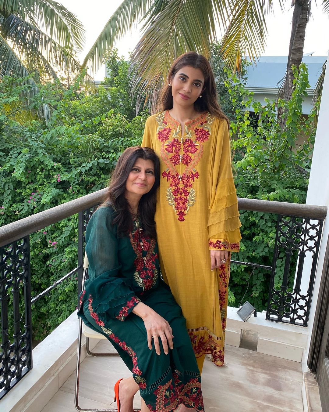 Rubina Ashraf with her Daughter Minna Tariq - Latest Pictures