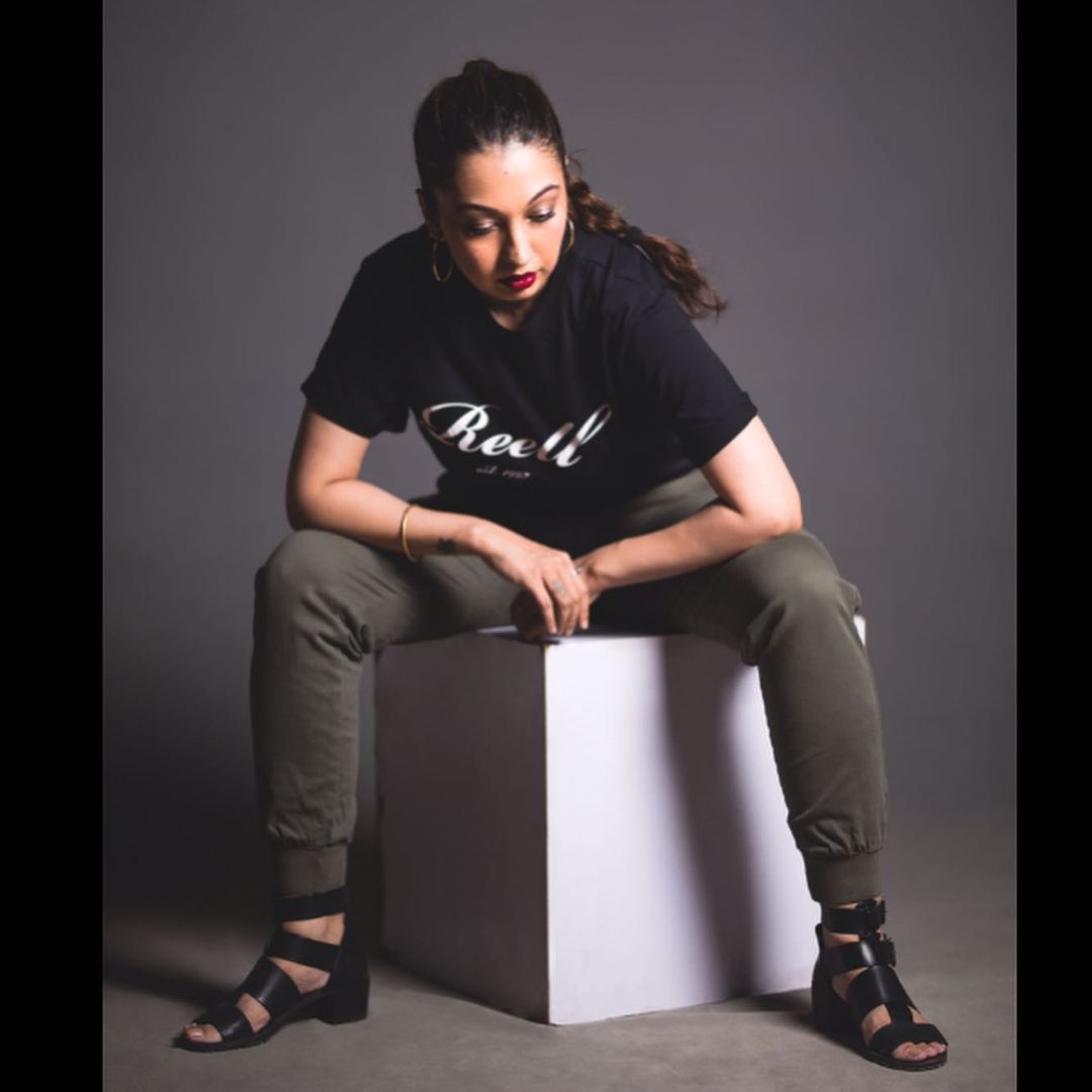 Rubya Chaudhry Reveals Details About Her Divorce | Reviewit.pk