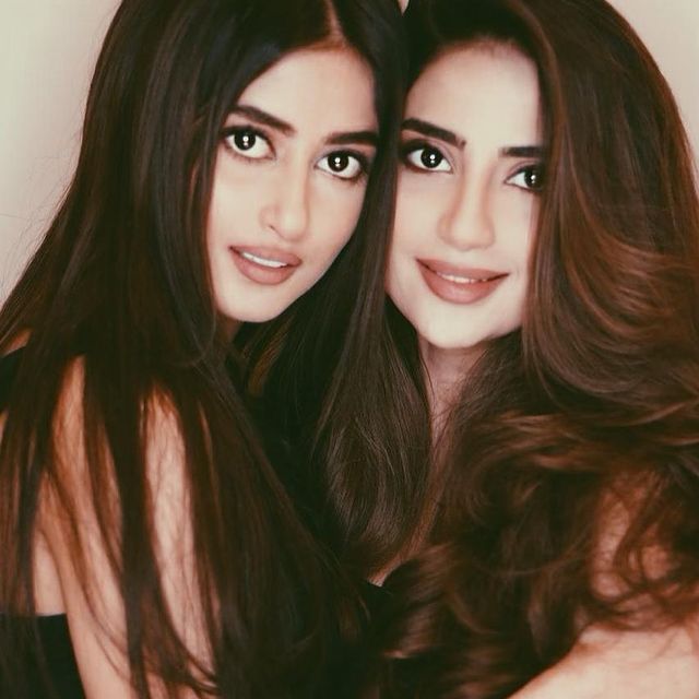 Sajal Ali Sister | 10 Adorable Pictures