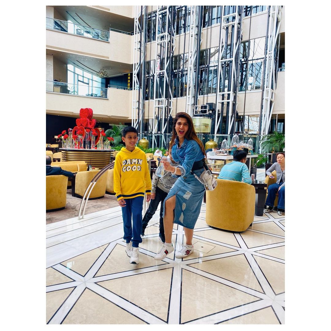 Sana Fakhar with her Kids - Latest Pictures