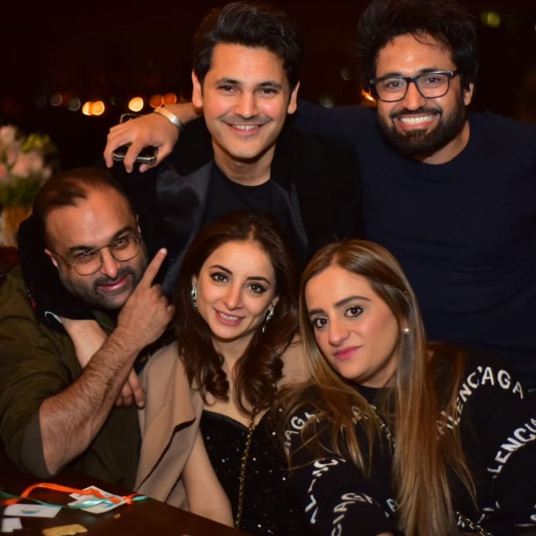 Sarwat Gilani Celebrated Her Birthday with Friends - Beautiful Pictures