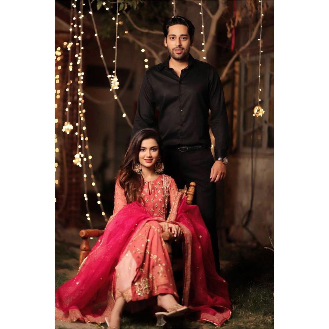 Syeda Tuba Amir Pictures From Sets Of Bharaas Reviewit.pk