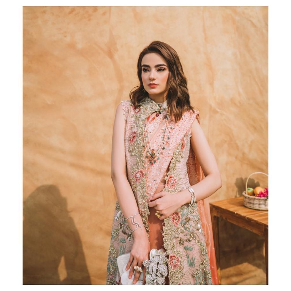 Take Wedding Style Inspiration From Alyzeh Gabol