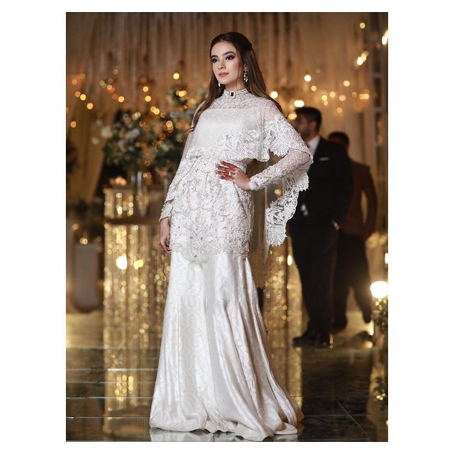 Take Wedding Style Inspiration From Alyzeh Gabol