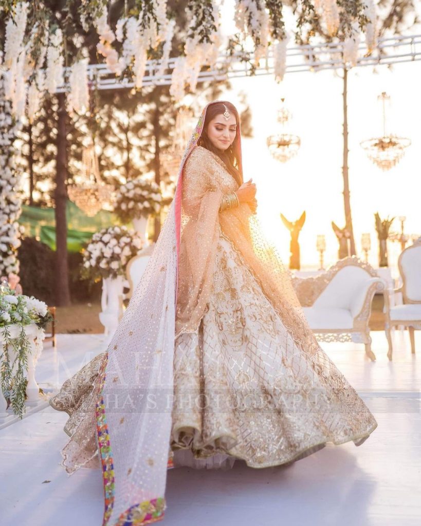 Aima Baig Sister Komal Baig Wedding Pictures