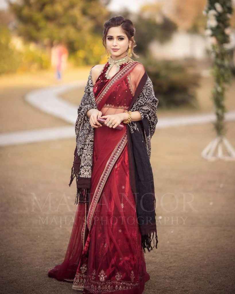 Aima Baig Sister Komal Baig Wedding Pictures