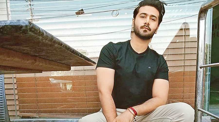 Ali Abbas Has A message For His Fans