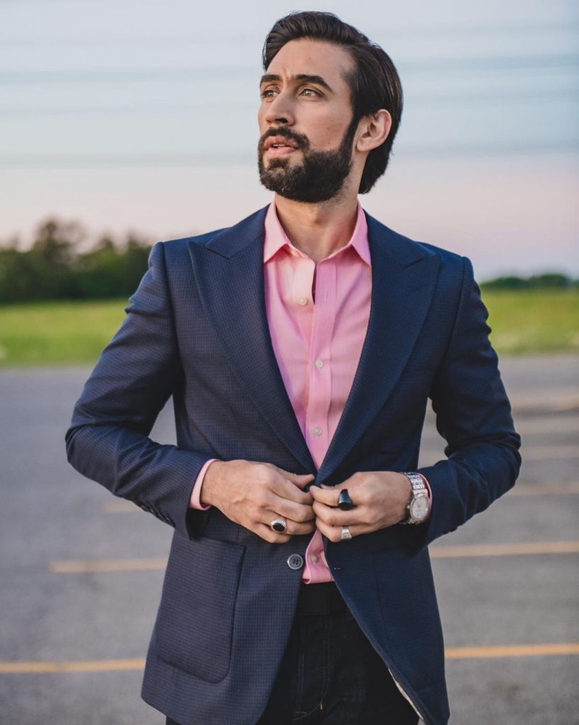 Coolest Pictures of Ali Rehman in Suits