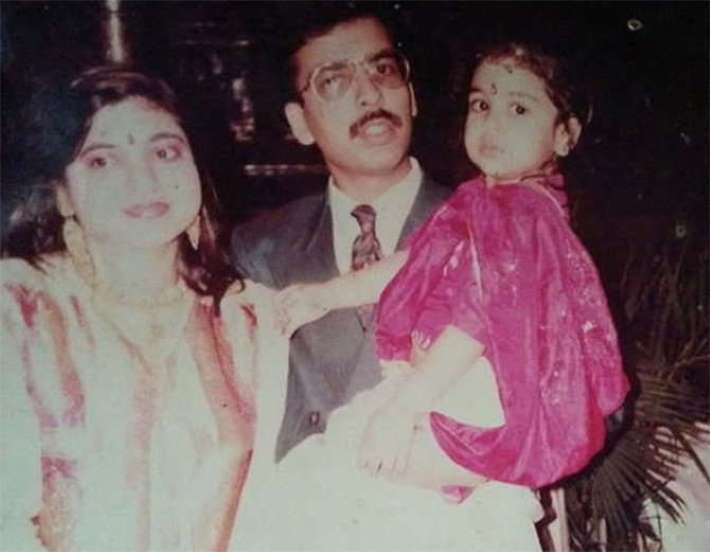 Alka Yagnik Husband | 10 Enchanting Pictures