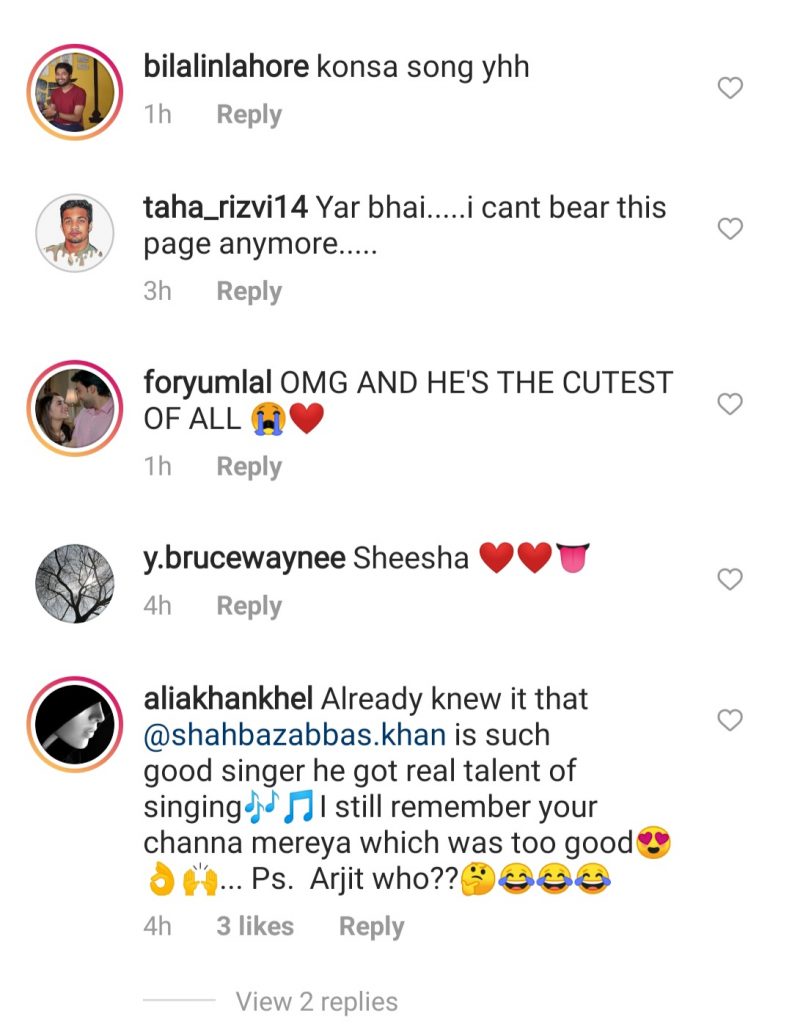 Bilal Abbas Khan's Brother Singing - Public Reaction