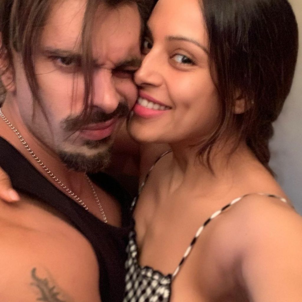 Bipasha Basu Husband | 10 Ravishing Pictures