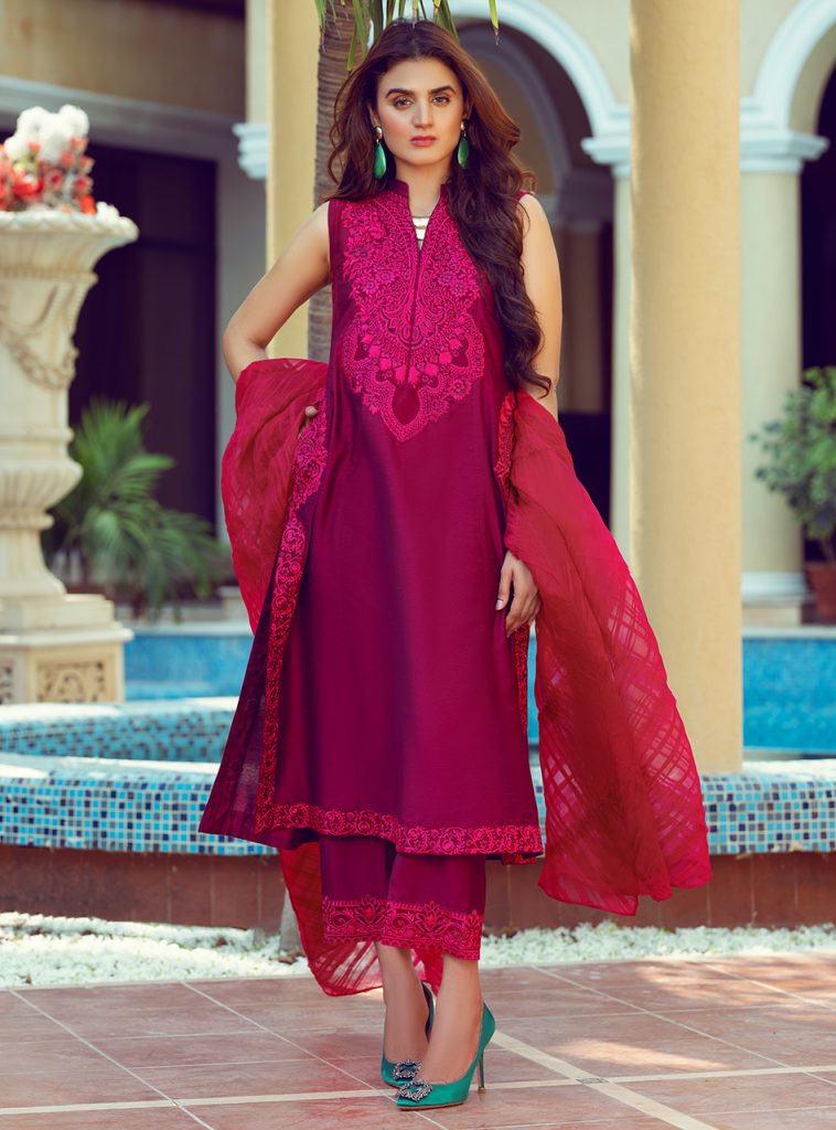 Zainab Chottani Luxury Pret Collection Featuring Hira Mani