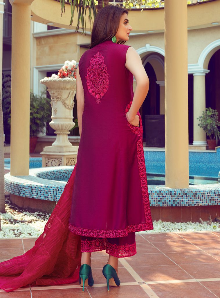 Zainab Chottani Luxury Pret Collection Featuring Hira Mani