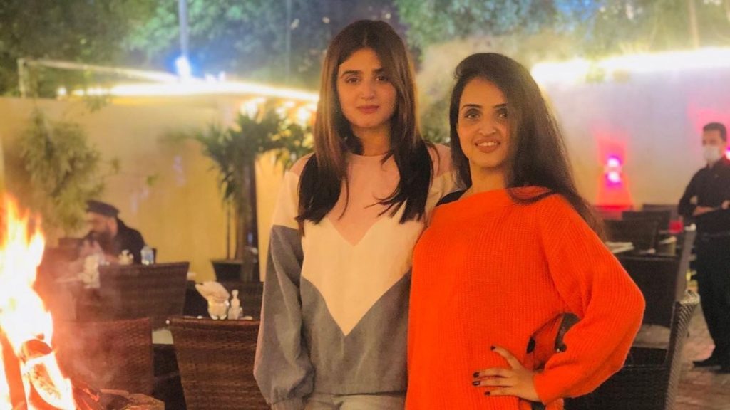 Hira Mani With Her Childhood Friends
