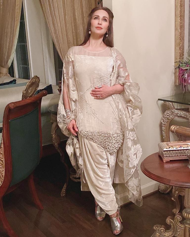 Latest Trendy Eastern Dresses of Reema Khan