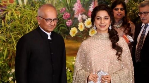 Juhi Chawla Husband - 10 Adorable Pictures | Reviewit.pk