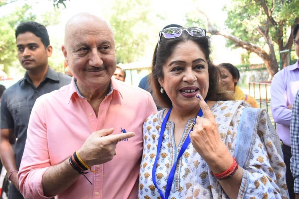 Anupam Kher Wife | 10 Beautiful Pictures