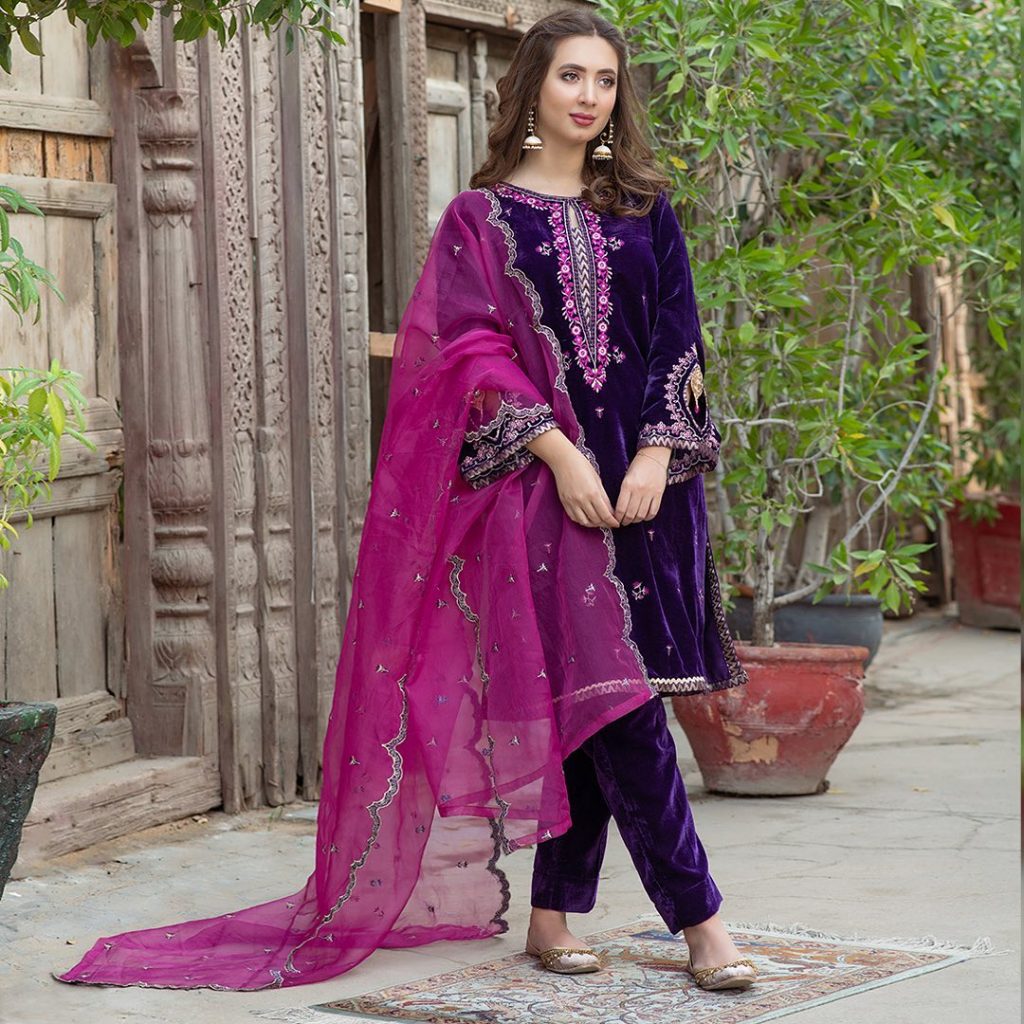 Latest Collection Of Omal By Komal Aziz Khan