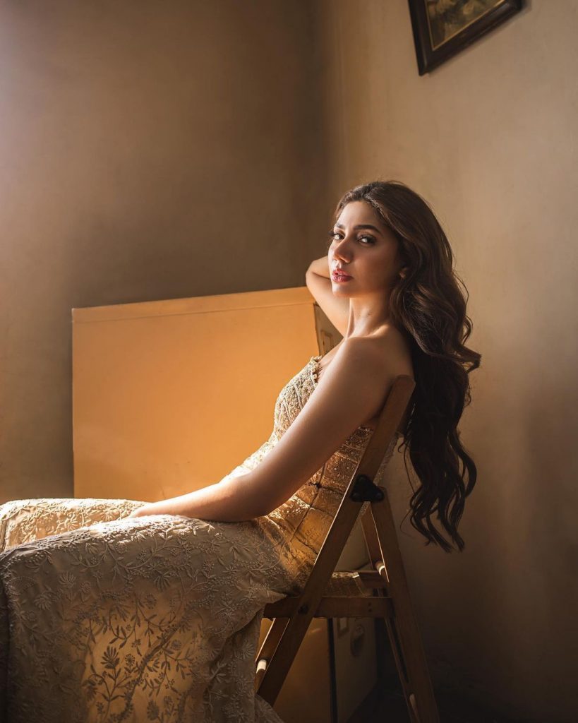 Latest Photoshoot Featuring The Stunner Mahira Khan