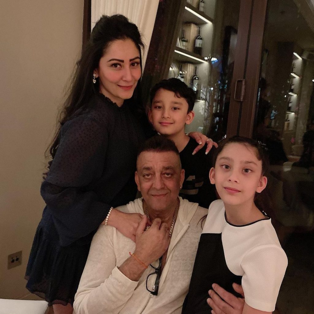 Sanjay Dutt Wife | 10 Delightful Clicks