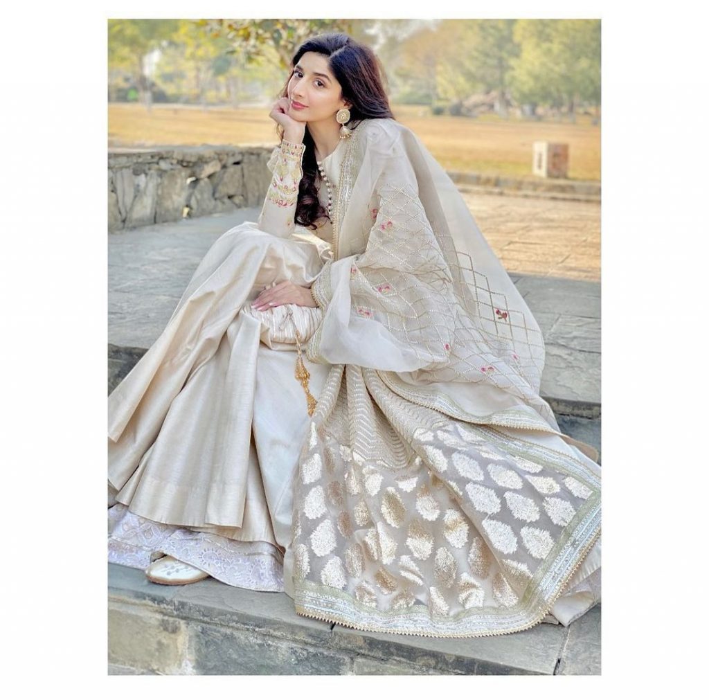 Mawra Hocane Looks Exquisite in these Ivory Ensembles