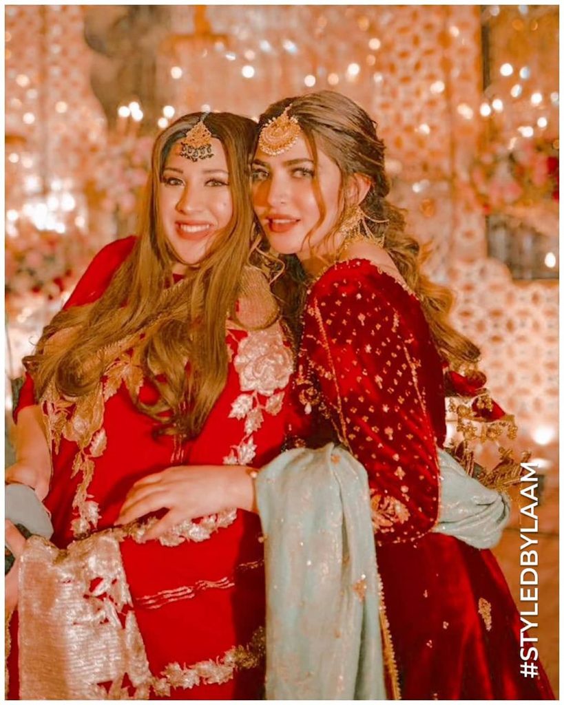 Exclusive Pictures From Mehndi Event Of Naimal Khawar's Sister