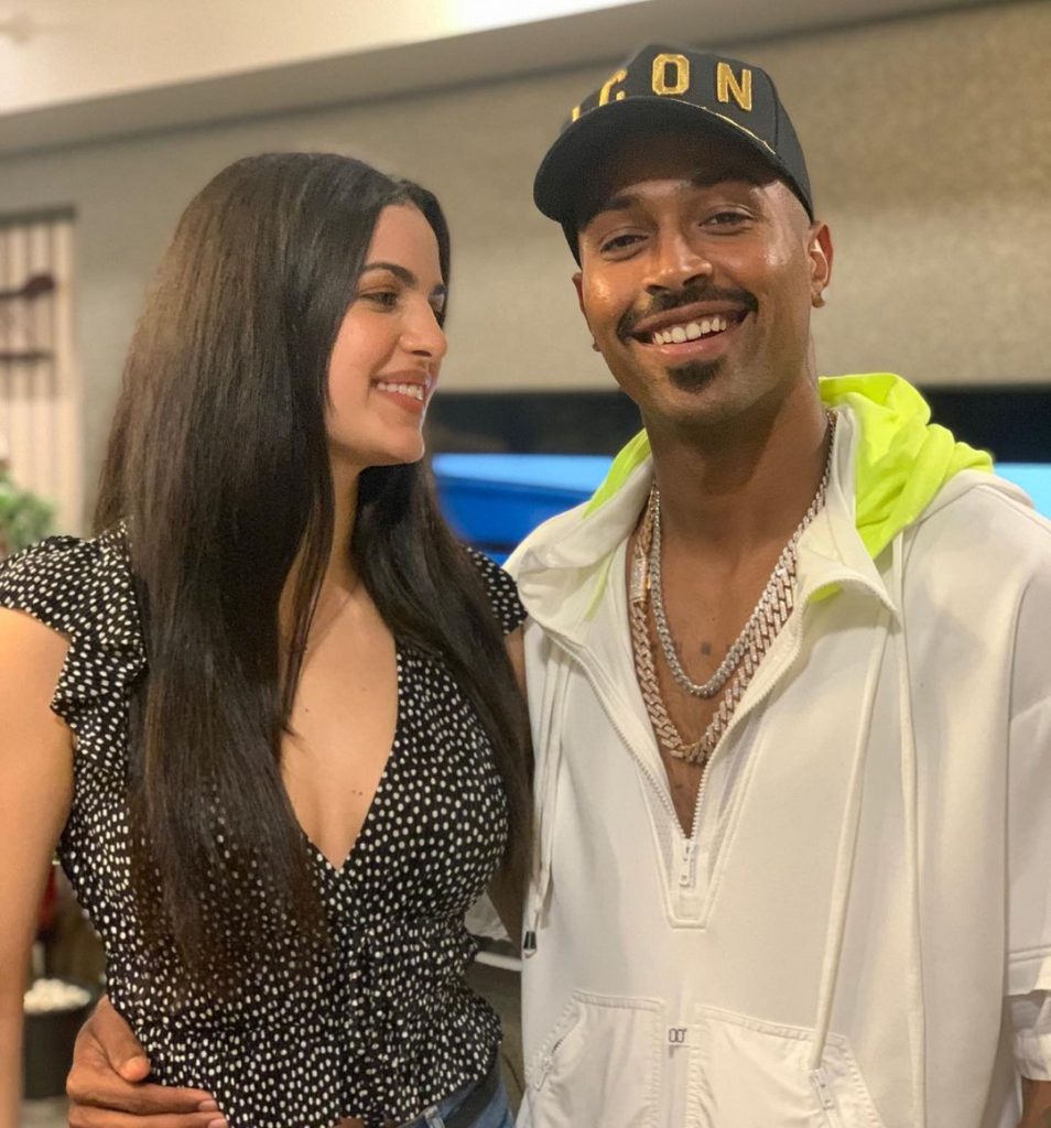 Hardik Pandya Wife | 10 Beautiful Pictures