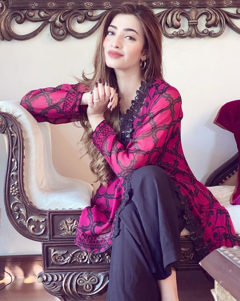 Nawal Saeed Beautiful Pictures From Good Morning Pakistan