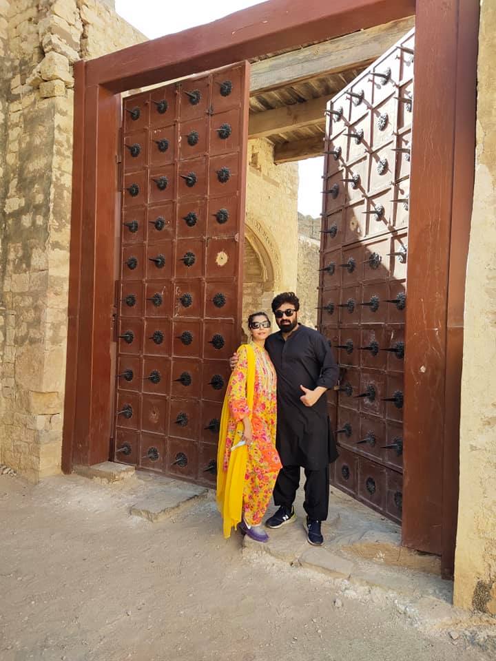 Nida Yasir and Yasir Nawaz Visited Ranikot Fort, Sindh