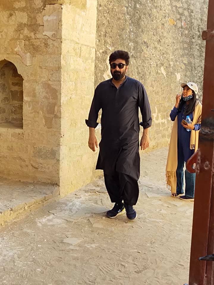 Nida Yasir and Yasir Nawaz Visited Ranikot Fort, Sindh