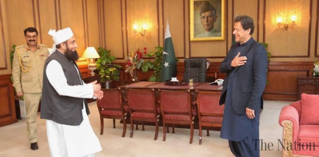 PM Imran Khan prays for Maulana Tariq Jameel's speedy recovery