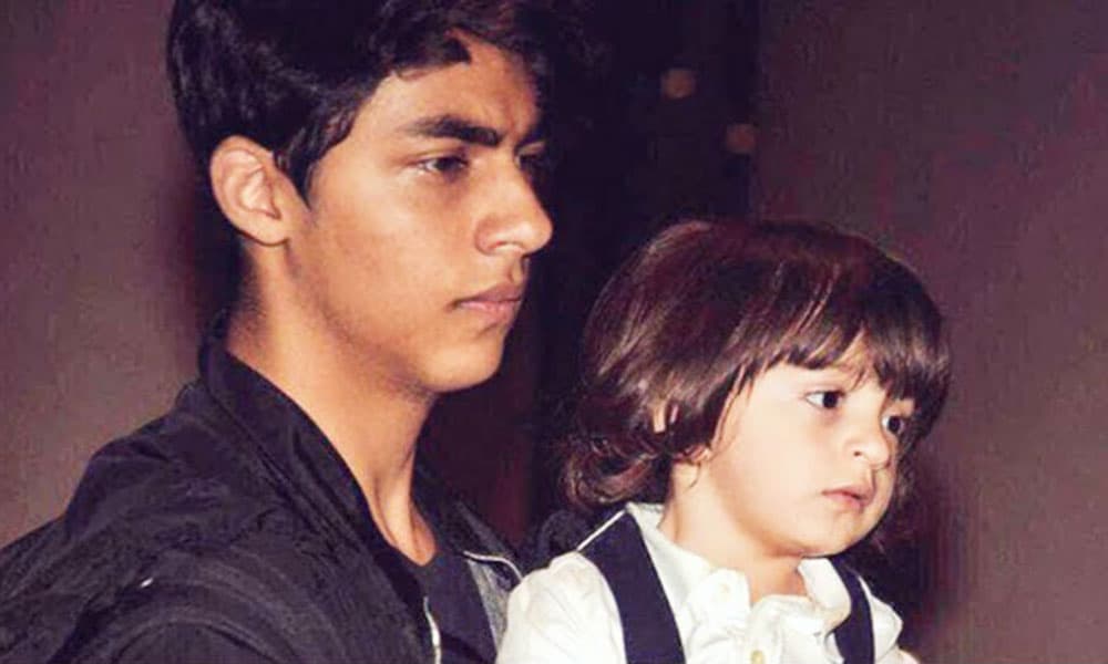 Shah Rukh Khan Sons | 10 Captivating Pictures