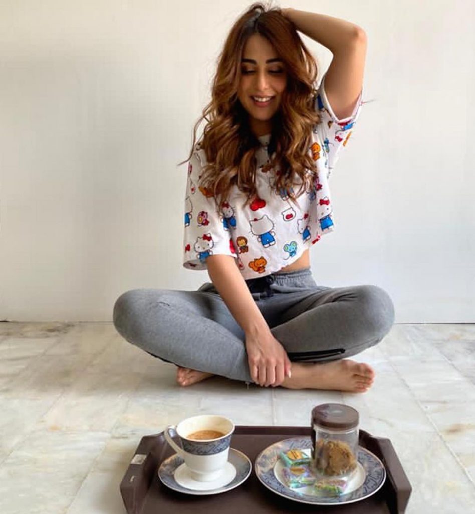 Ushna Shah Shared Her Hair Growth Secret