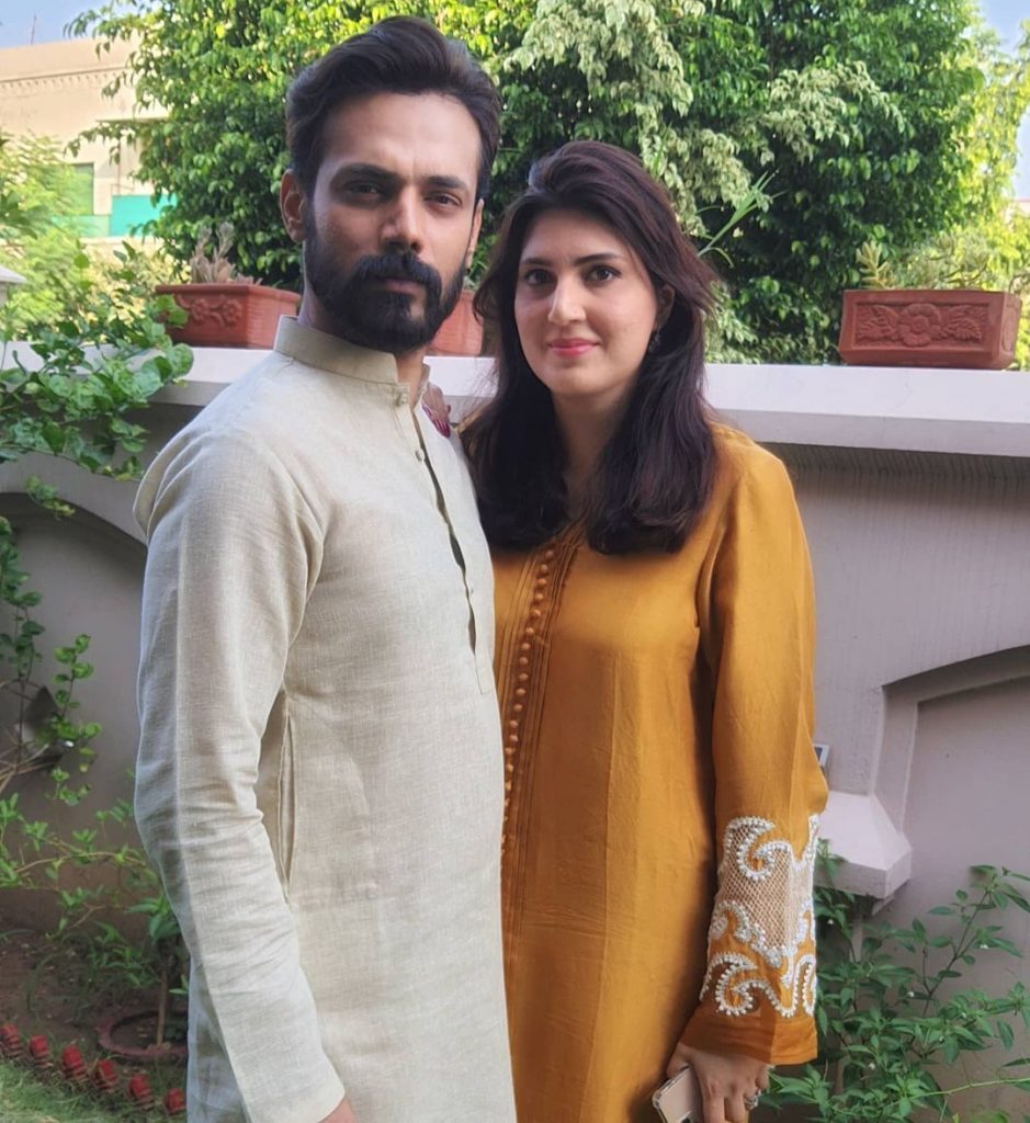 Latest Pictures of Zahid Ahmed With His Wife