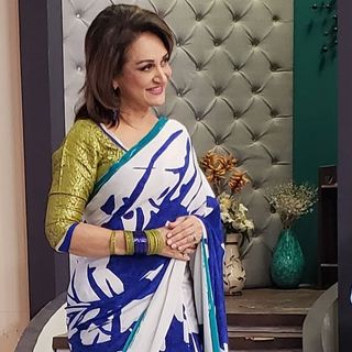 Latest Clicks of Bushra Ansari on Set