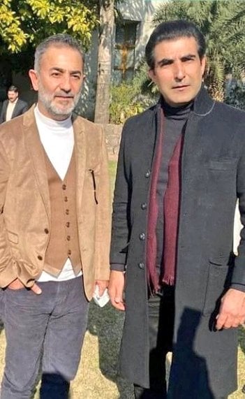 Ertuğrul Famed Bamsi And Artuk Bey Arrives In Pakistan