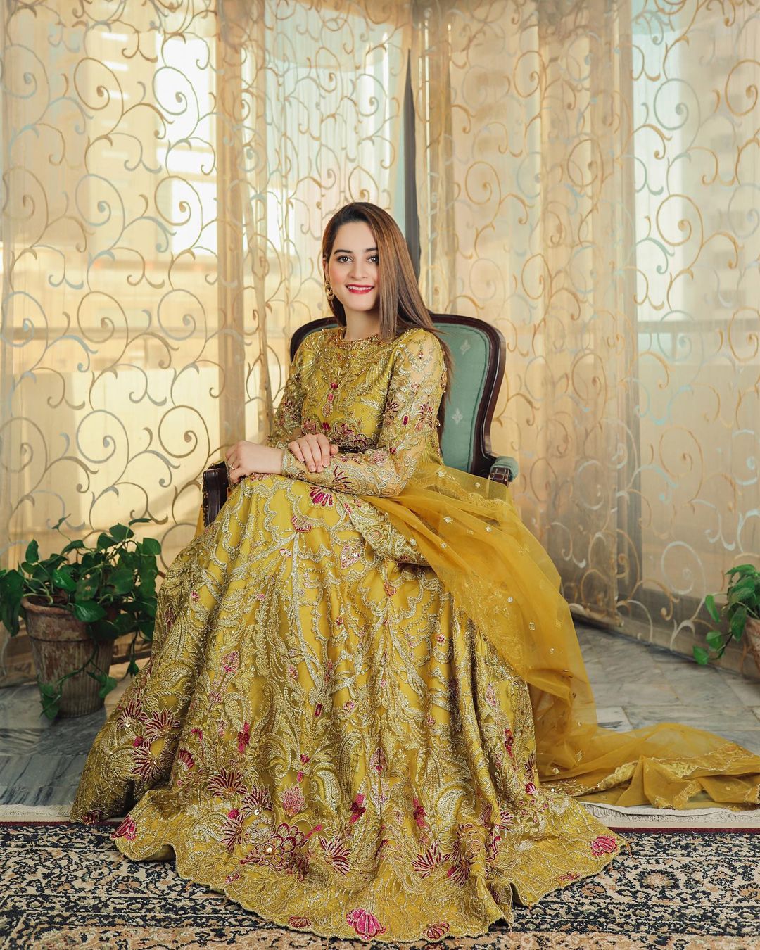 Aiman Khan is Looking Gorgeous in this Yellow Bridal Dress