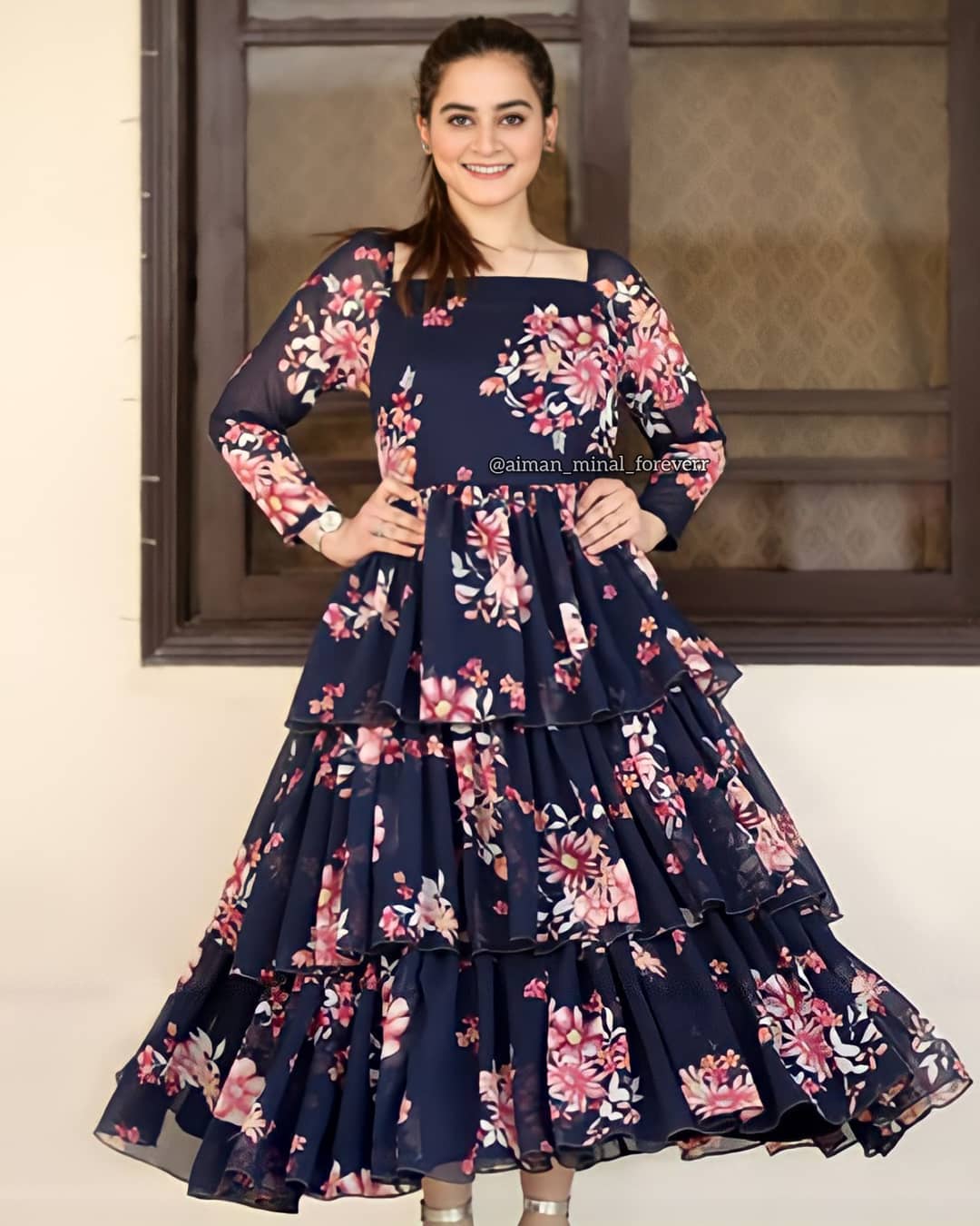 Aiman Khan and Minal Khan Latest Beautiful Photoshoot for Aiman Minal Closet