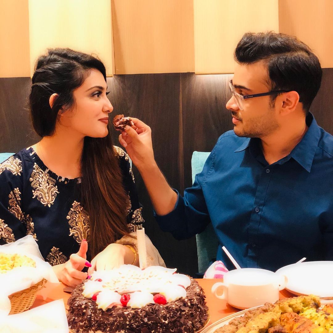 Alizeh Tahir Celebrated Birthday of her Husband Arsalan - Adorable Pictures