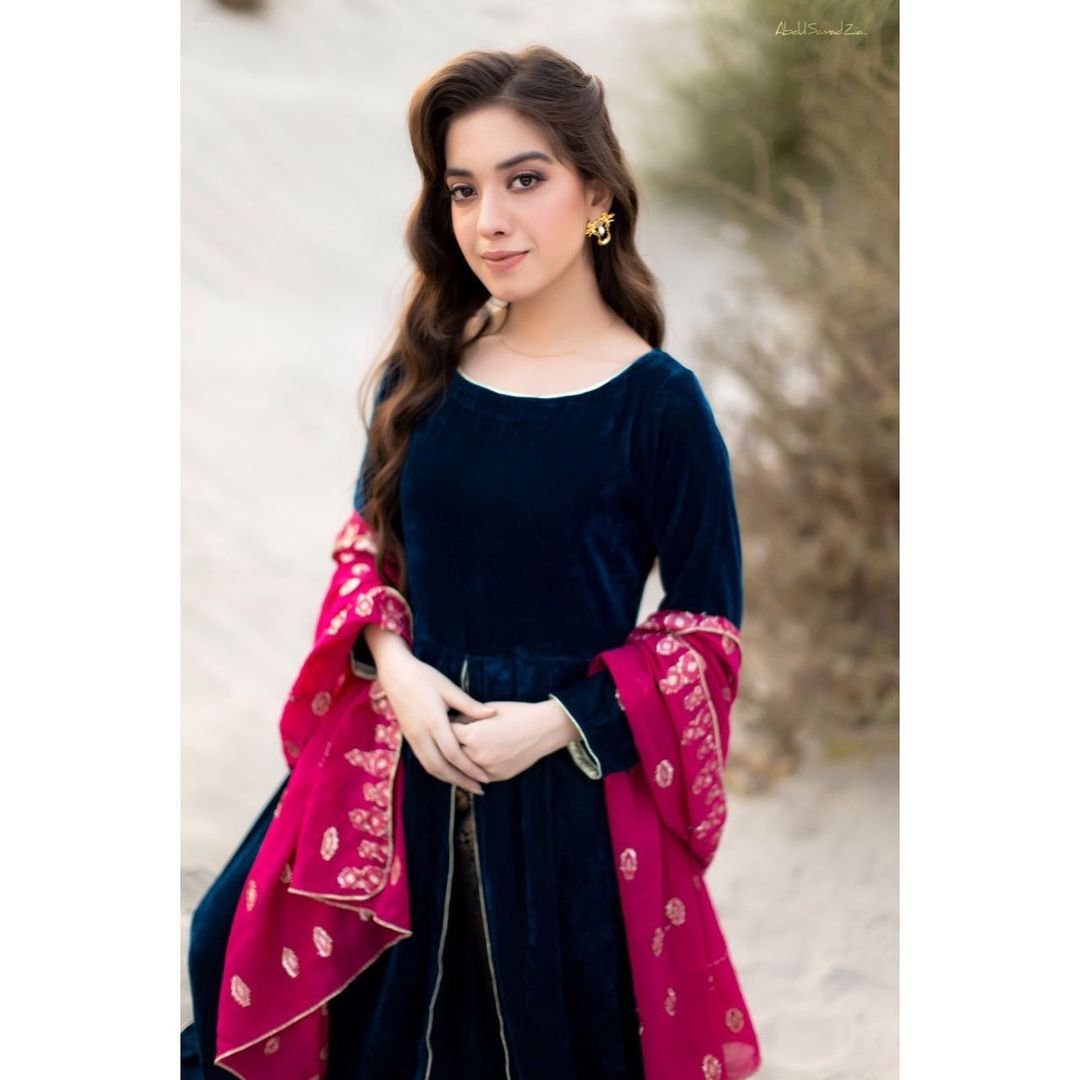 Latest Clicks of Beautiful Actress Arisha Razi Khan