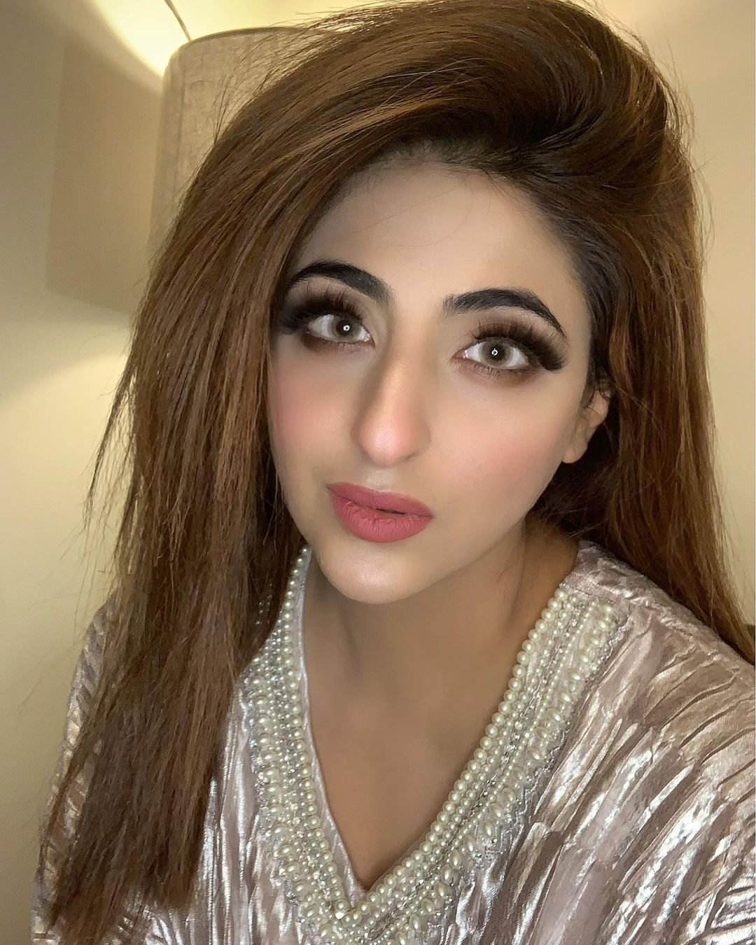 Latest Pictures of Beautiful Actress Fatima Sohail