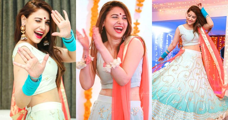 Hina Altaf Looks Stunning in a Recent Family Wedding
