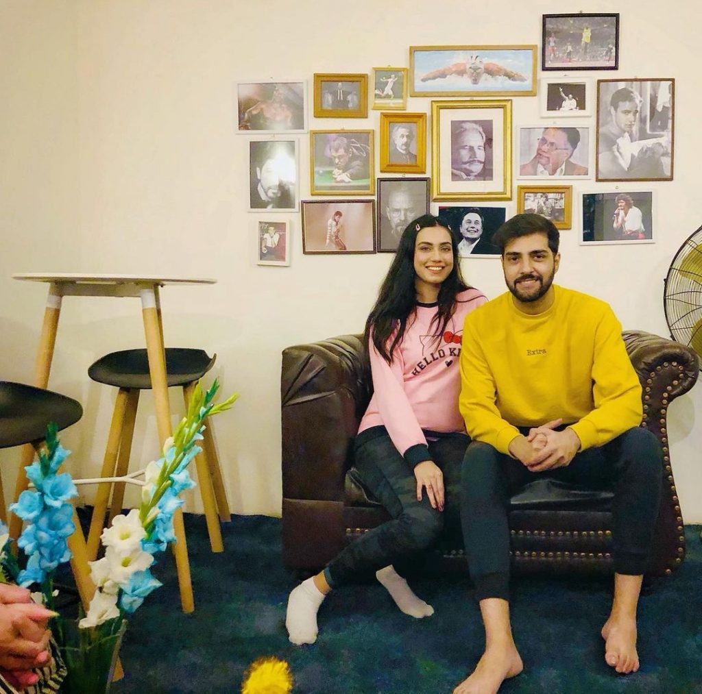 Furqan Qureshi Pictures With Wife